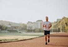 Marathon Race-Day Mindfulness: Staying Present During Your Run